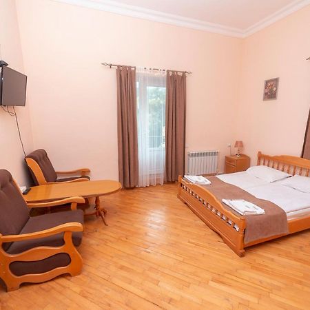 Popock Dilijan 2 Bed & Breakfast Eksteriør bilde