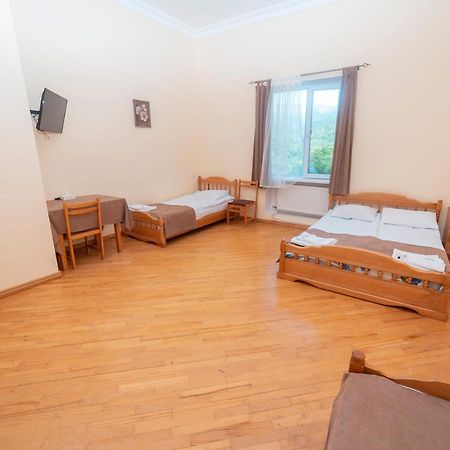 Popock Dilijan 2 Bed & Breakfast Eksteriør bilde