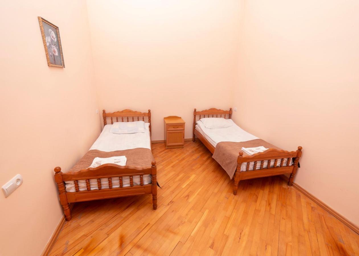 Popock Dilijan 2 Bed & Breakfast Eksteriør bilde