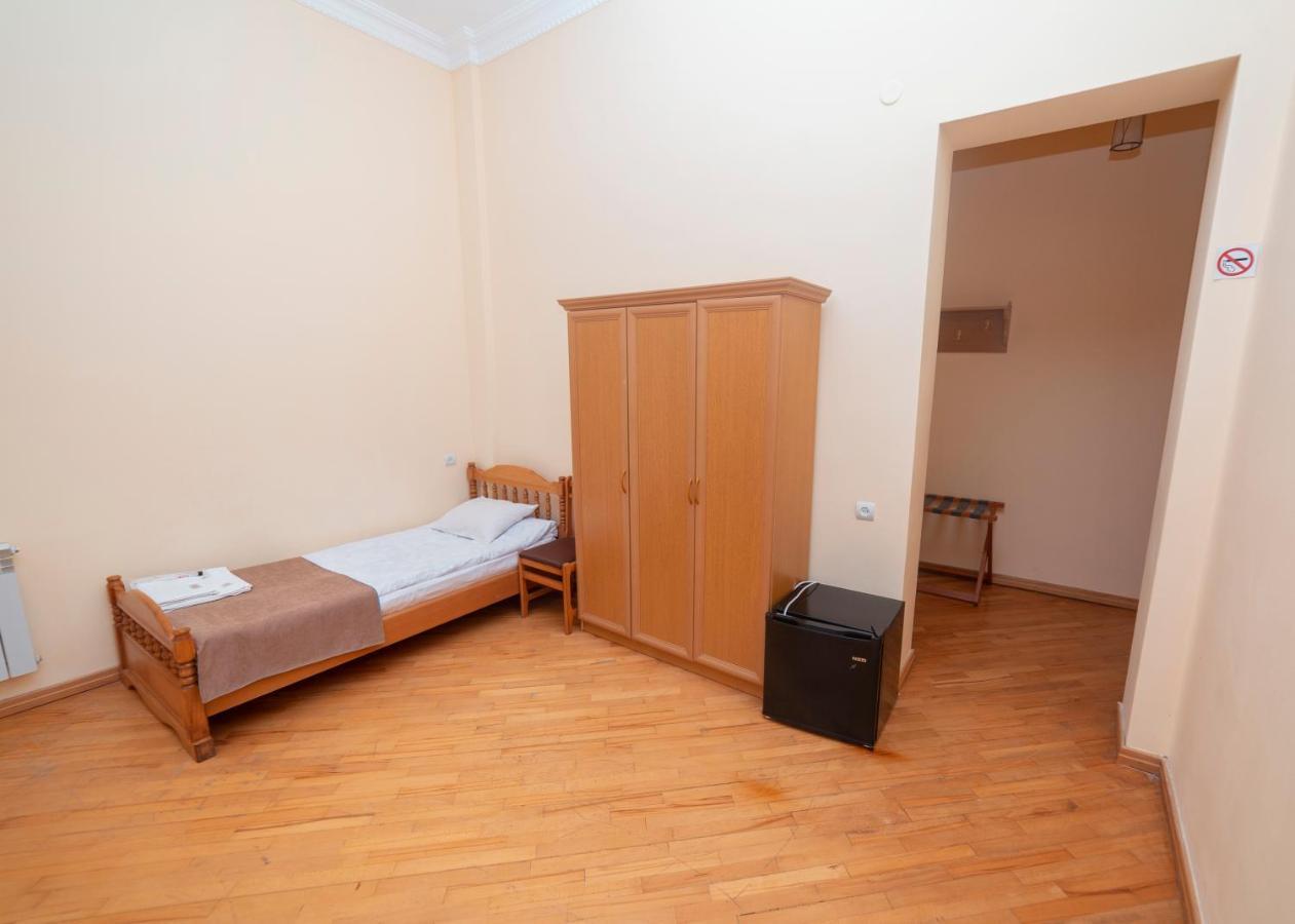 Popock Dilijan 2 Bed & Breakfast Eksteriør bilde
