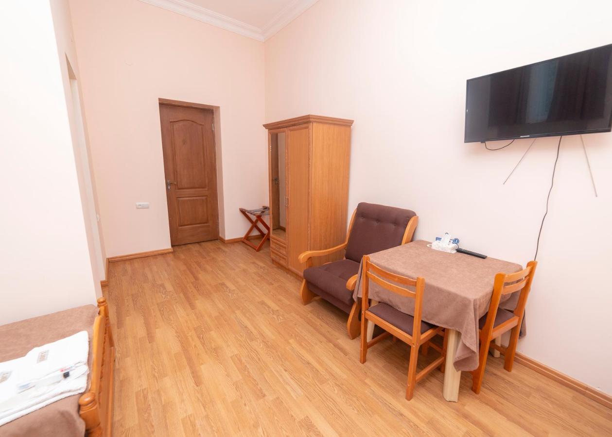 Popock Dilijan 2 Bed & Breakfast Eksteriør bilde