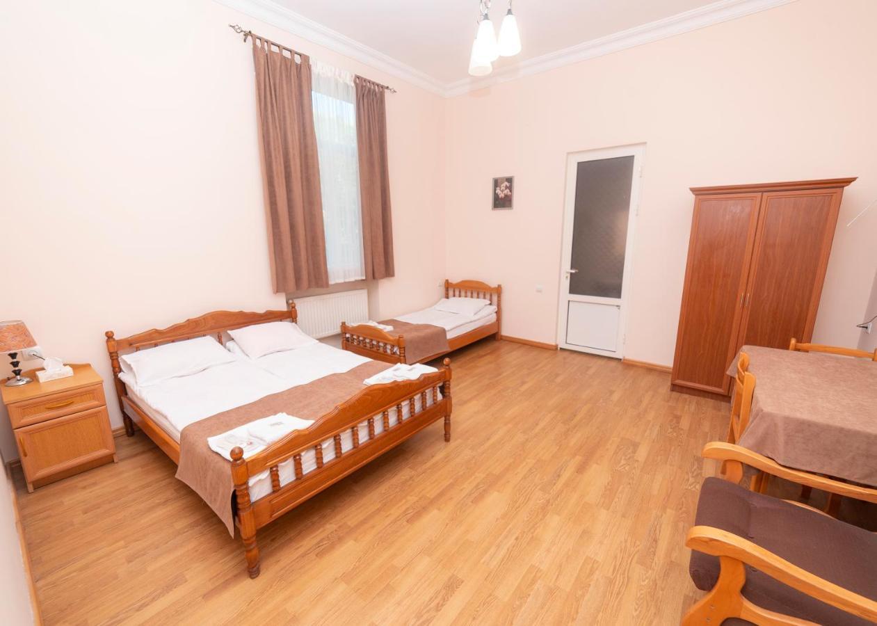 Popock Dilijan 2 Bed & Breakfast Eksteriør bilde