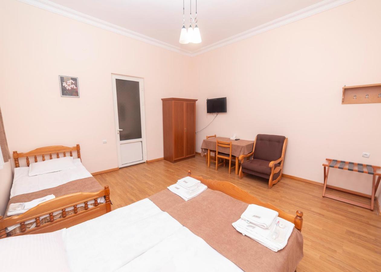 Popock Dilijan 2 Bed & Breakfast Eksteriør bilde