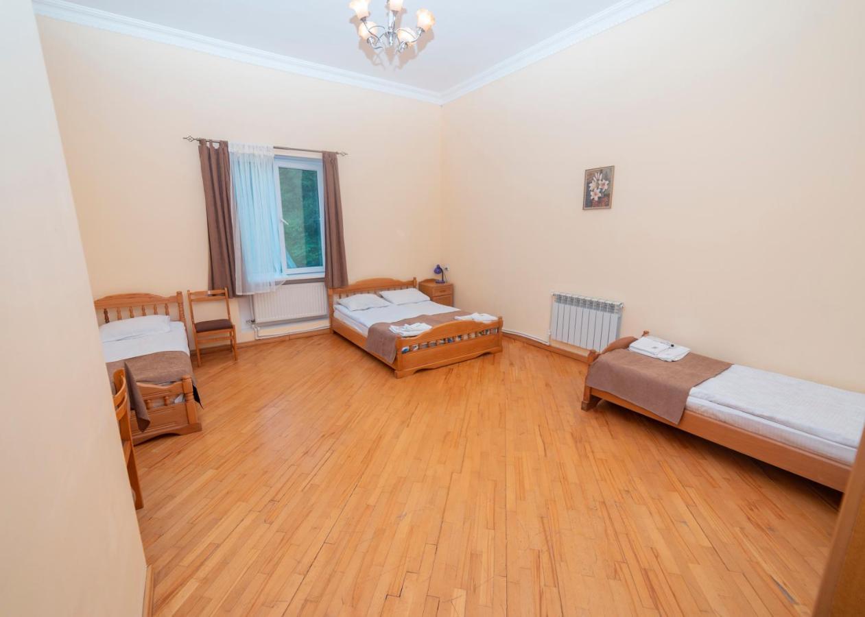 Popock Dilijan 2 Bed & Breakfast Eksteriør bilde
