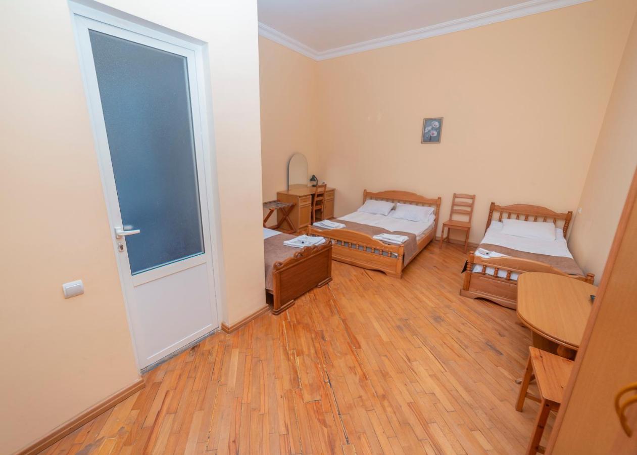 Popock Dilijan 2 Bed & Breakfast Eksteriør bilde