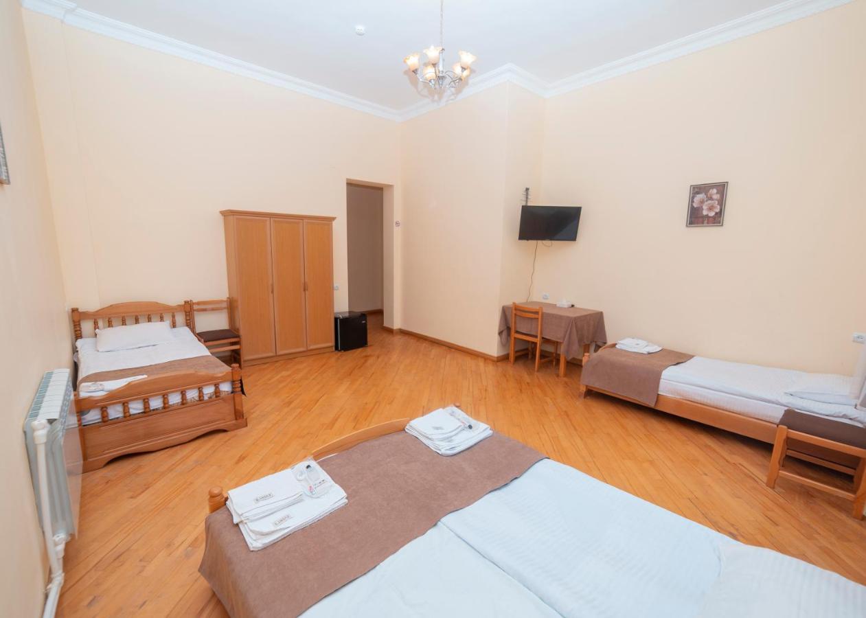 Popock Dilijan 2 Bed & Breakfast Eksteriør bilde