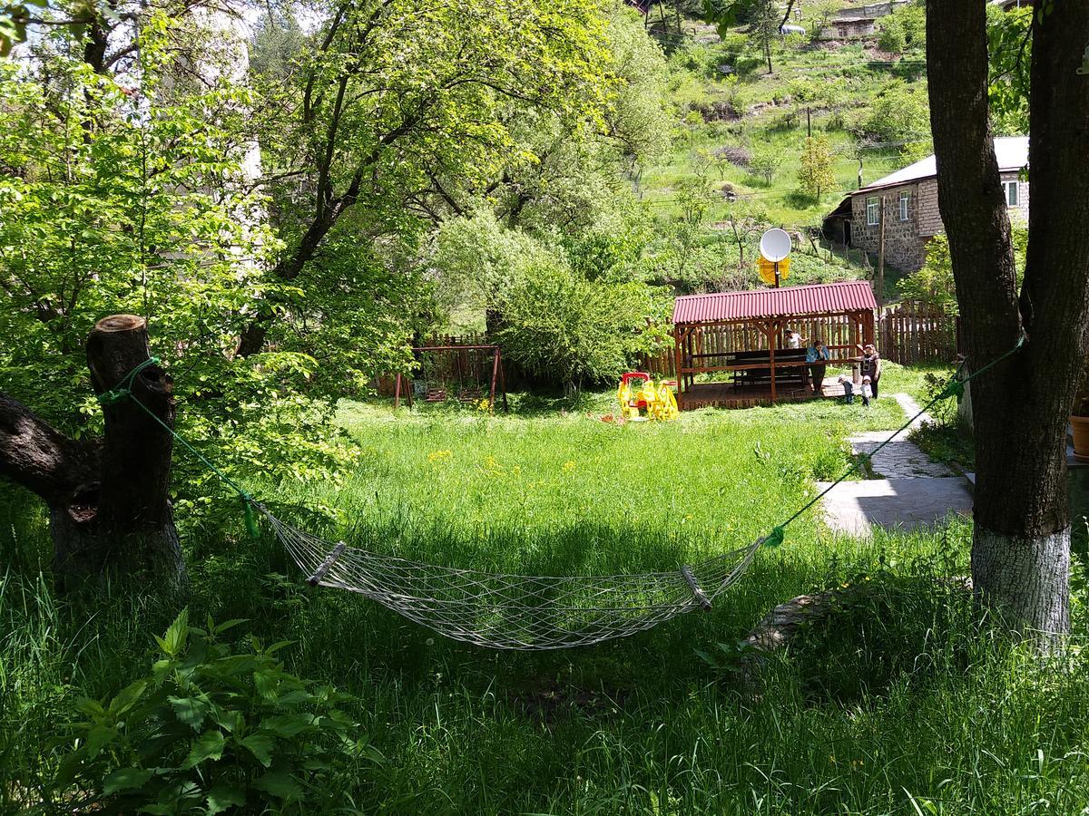 Popock Dilijan 2 Bed & Breakfast Eksteriør bilde